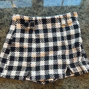 Zara Girls Tweed skort. Size 10